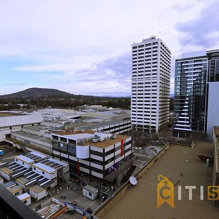 2Bd 2Bth - Chic Apt In Woden Cbd Apartment Phillip Exterior photo